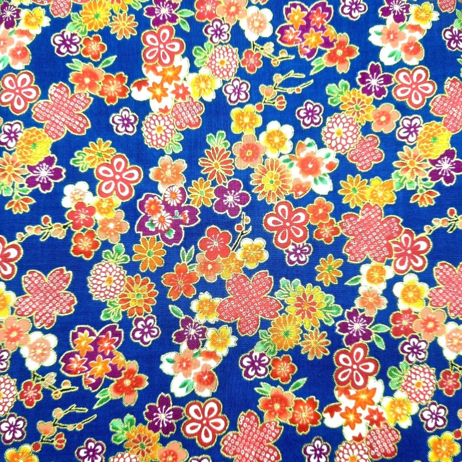 Tela japonesa flores brillantes fondo azul — imagen 1